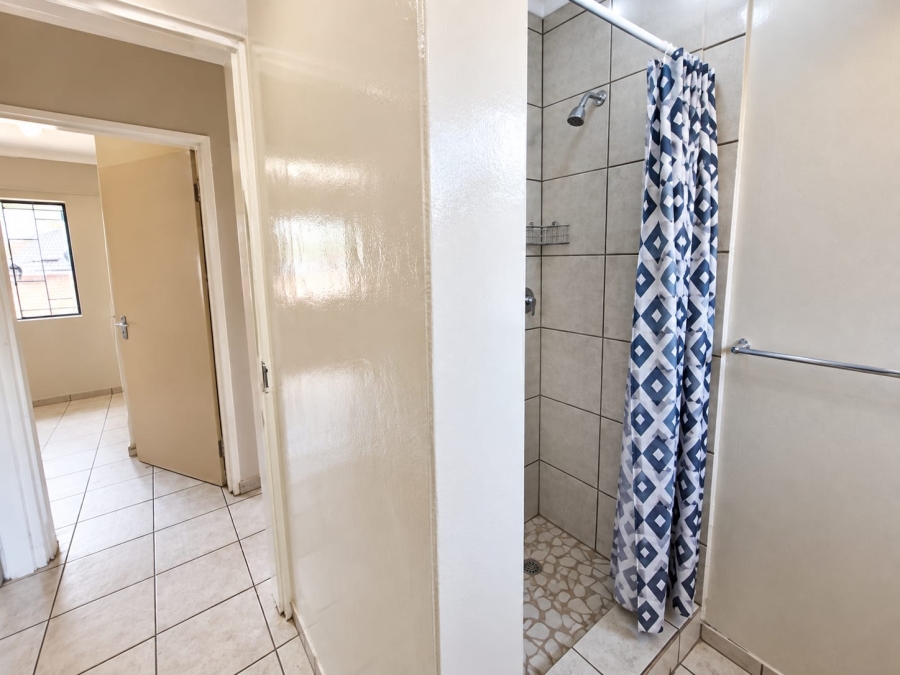 To Let 2 Bedroom Property for Rent in Kathu Northern Cape